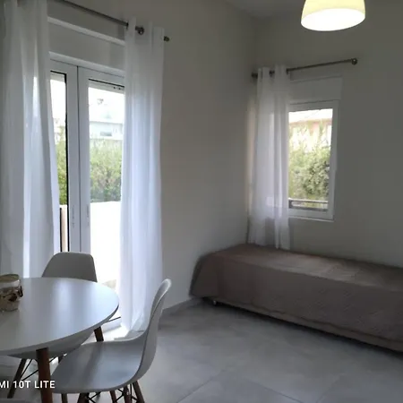 Yannis Apartments Amoudara  Exterior photo
