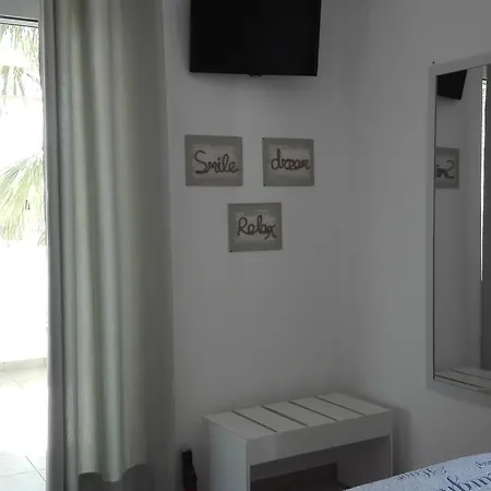 Yannis Apartments Amoudara  Exterior photo