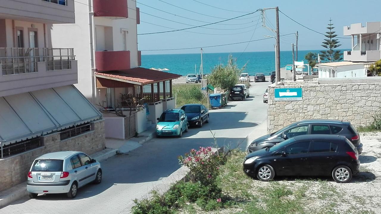 Apartment Yannis *
